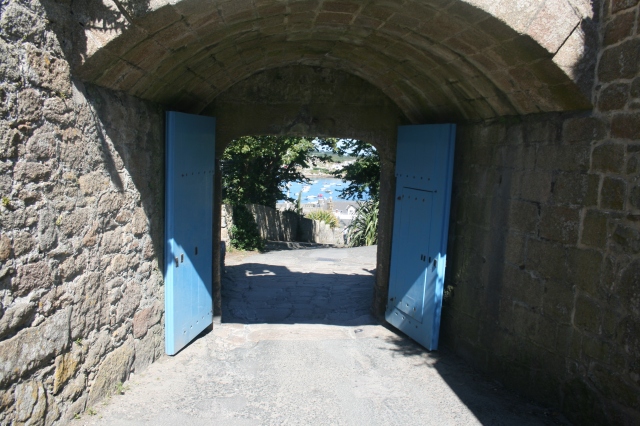 The narrow arch to the Garrison